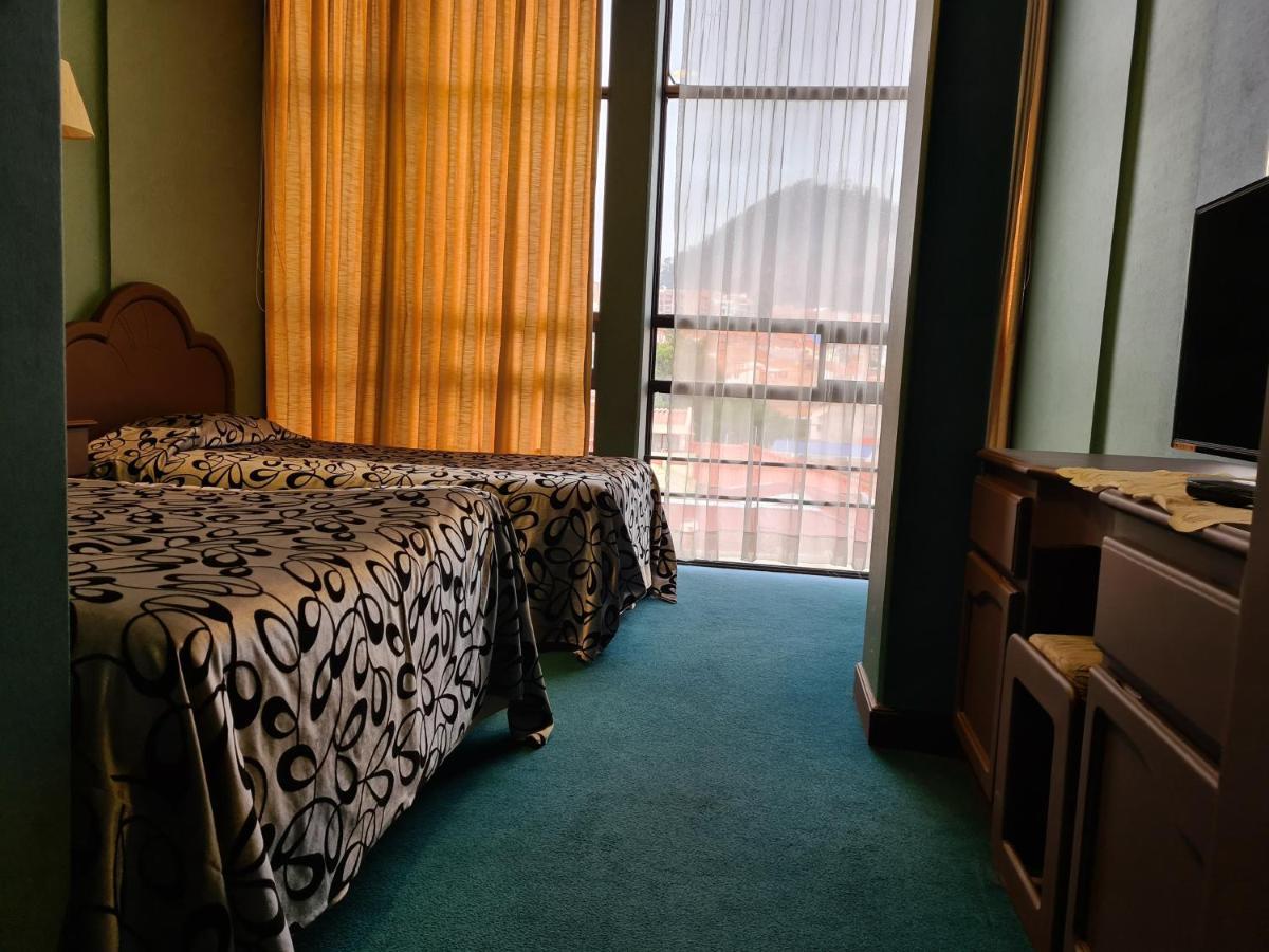 Glorieta Hotel スクレ エクステリア 写真