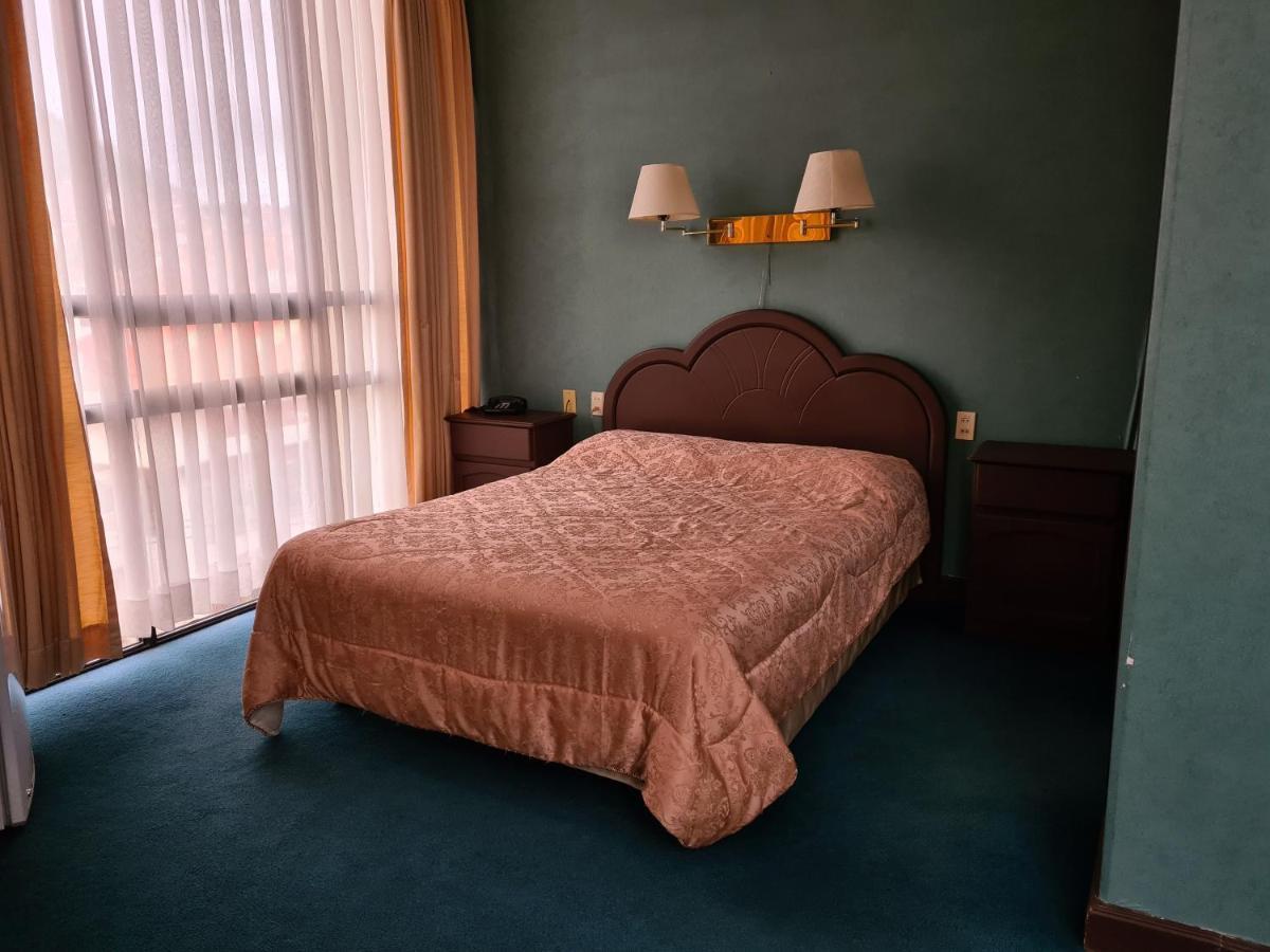 Glorieta Hotel スクレ エクステリア 写真