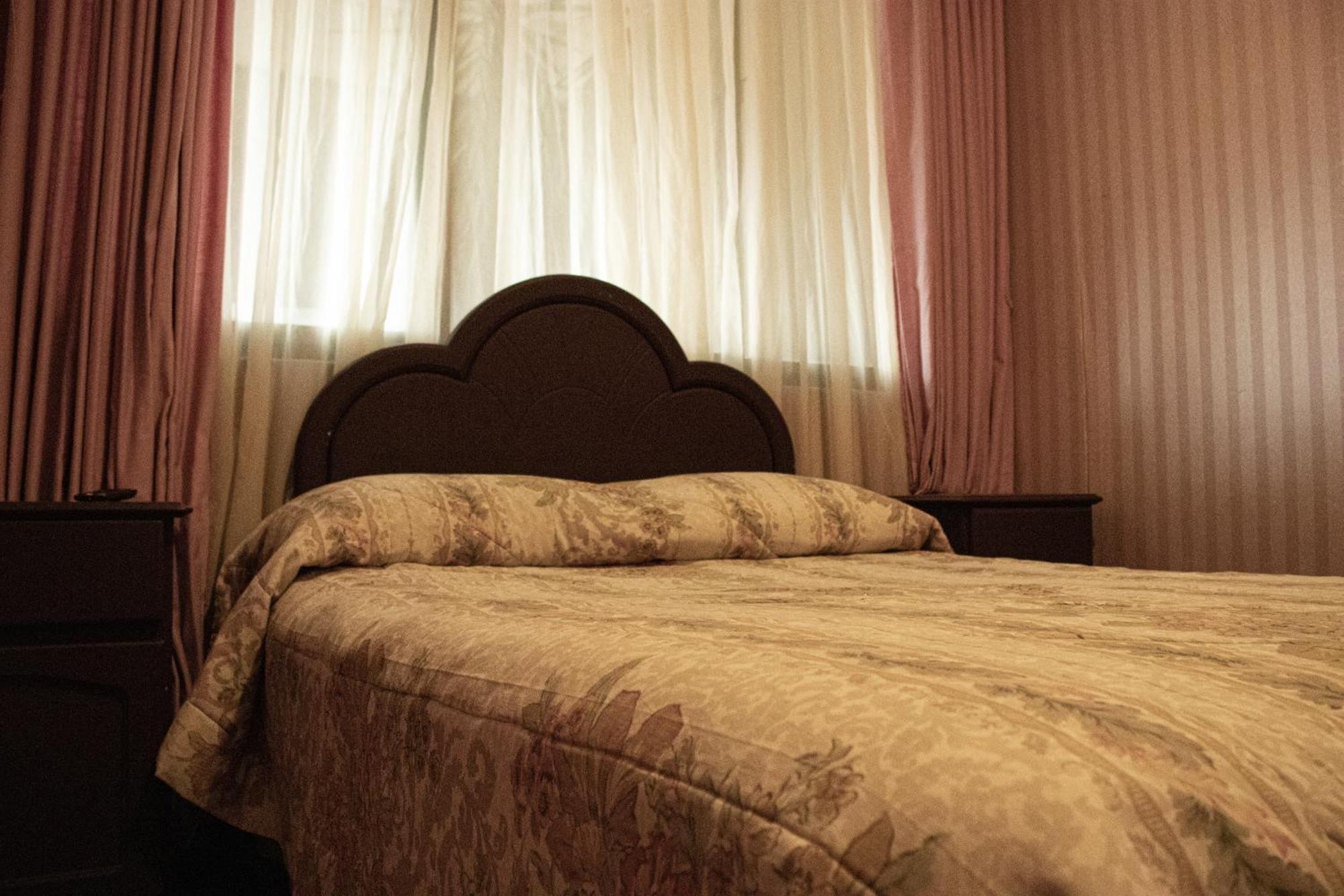 Glorieta Hotel スクレ エクステリア 写真